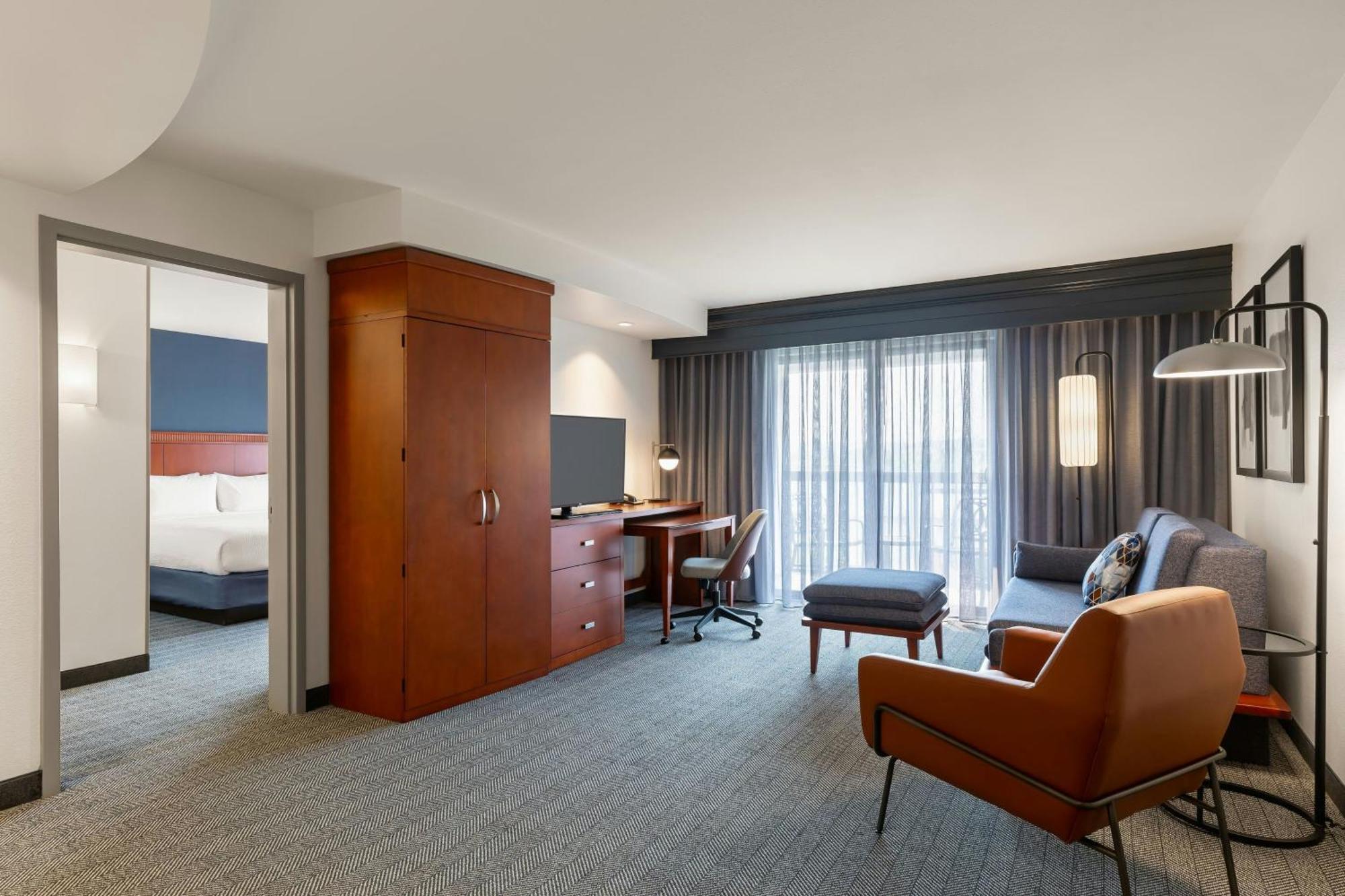 Courtyard By Marriott Madison West / Middleton Hotel Exterior foto